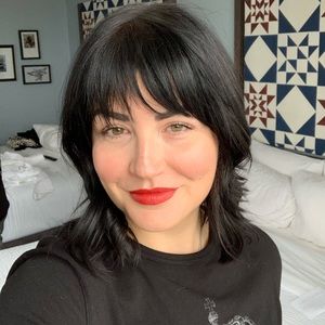 Meet your Posher, Lisa